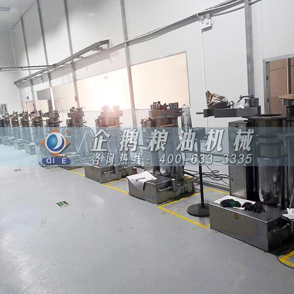 食用油加工設(shè)備廠家,企鵝品質(zhì)貴在堅(jiān)持(圖1) 食用油加工設(shè)備